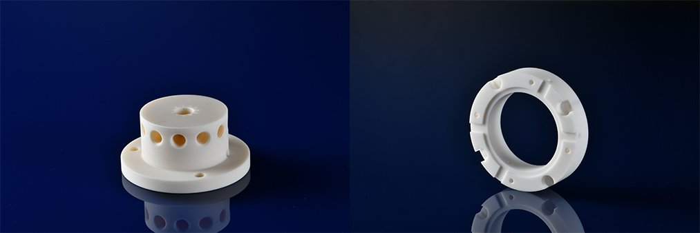 内ねじセラミック部品